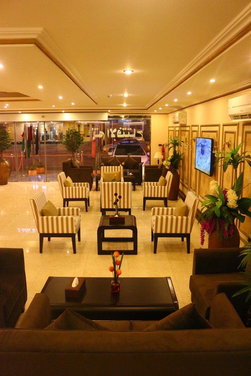 Silverton Hotel Suites