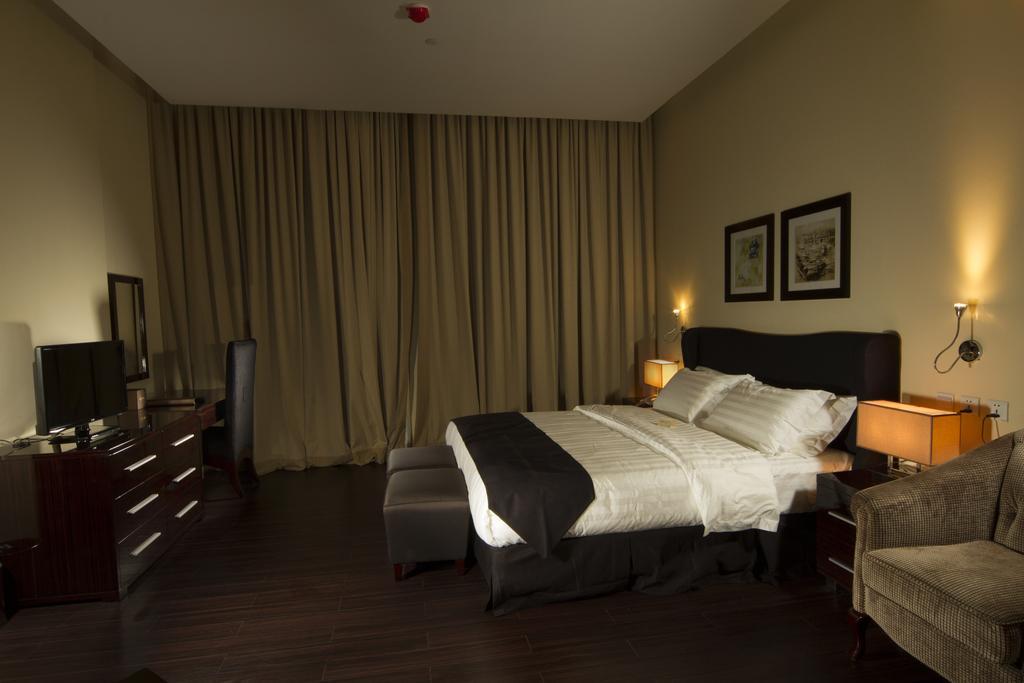 Zara Continental Hotel