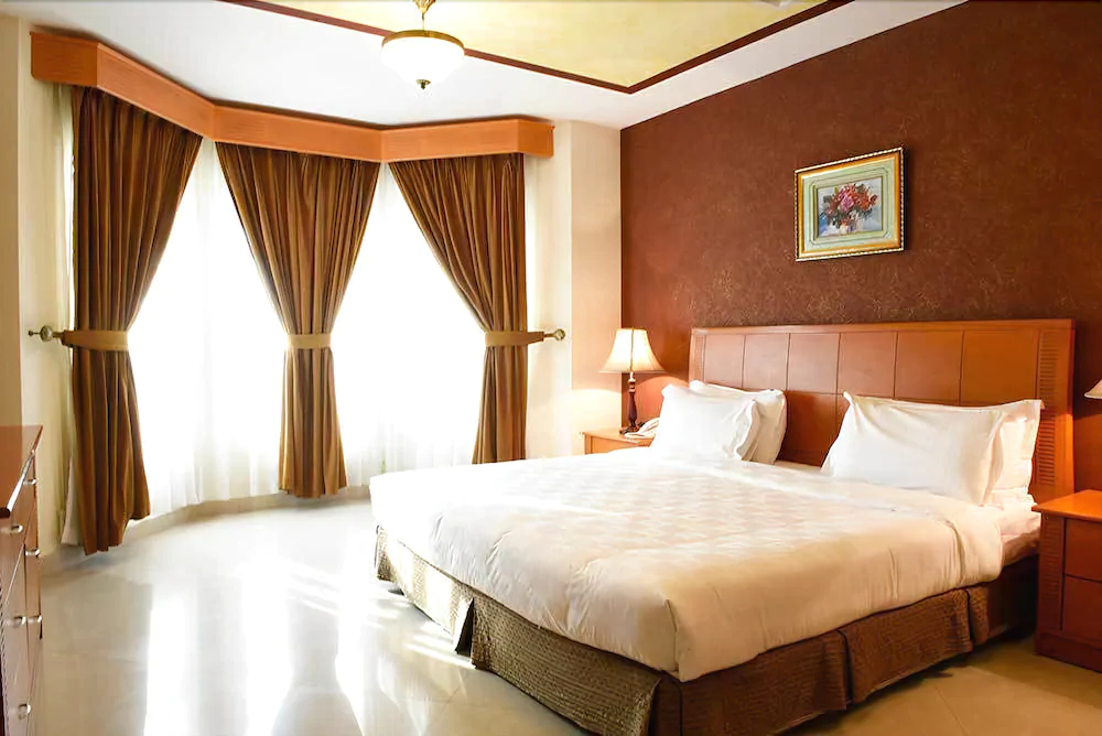 Karan Sharq for Hotel Apartment