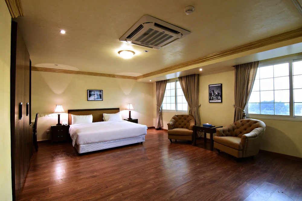 Karan Sharq for Hotel Apartment