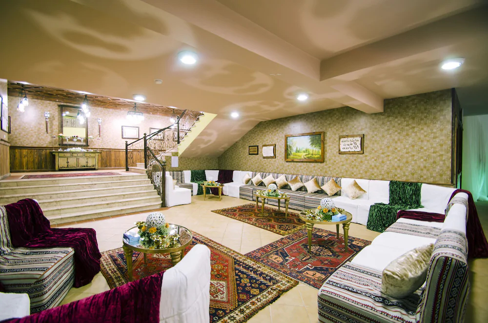 Karan Sharq for Hotel Apartment