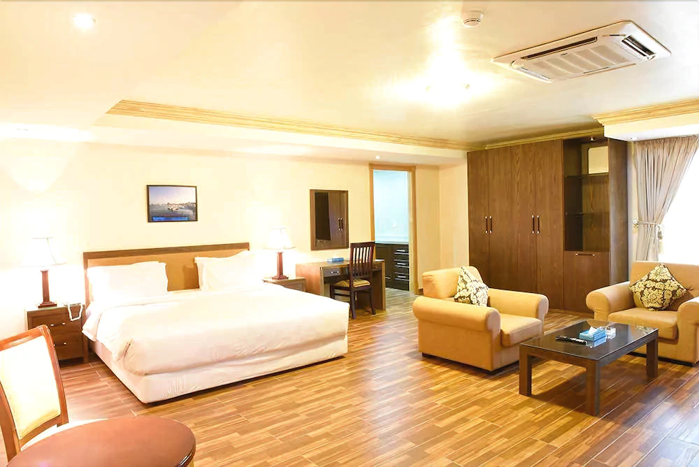 Karan Sharq for Hotel Apartment