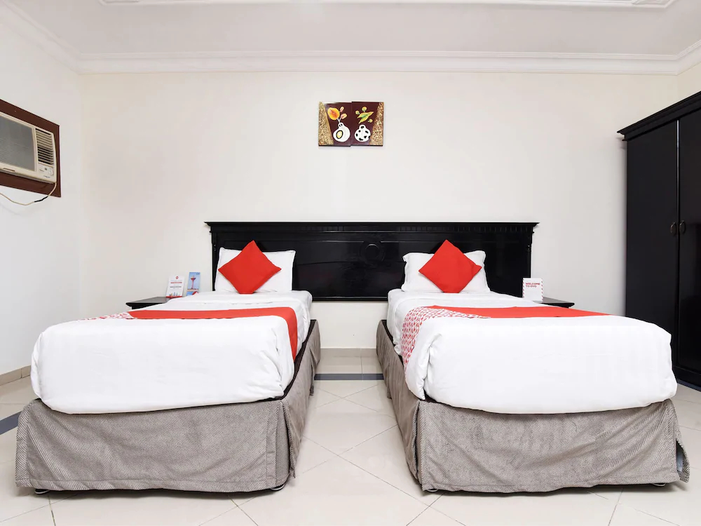 Season Hotel by OYO Rooms