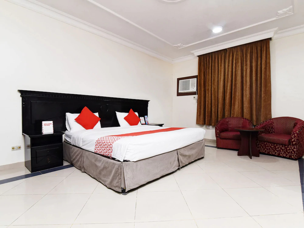 Season Hotel by OYO Rooms