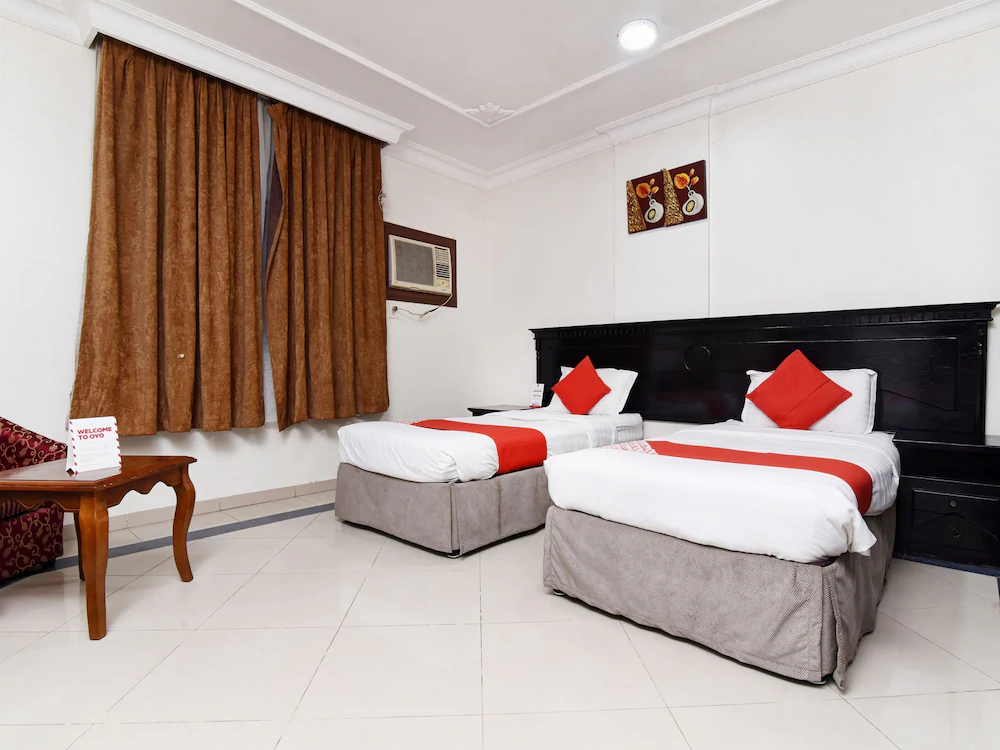 Season Hotel by OYO Rooms