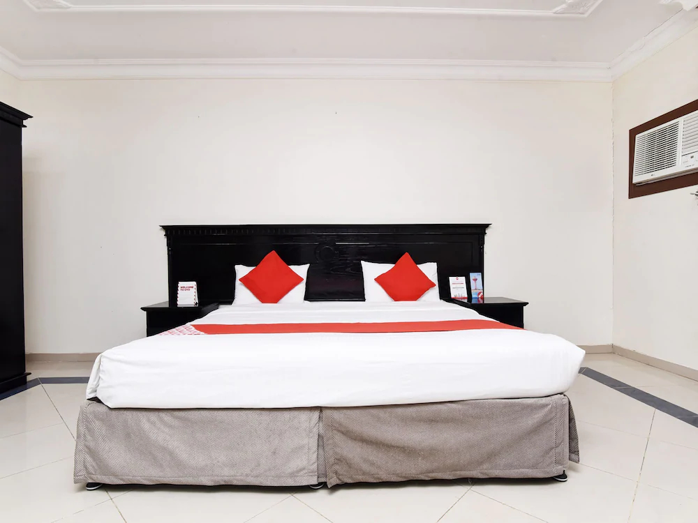 Season Hotel by OYO Rooms