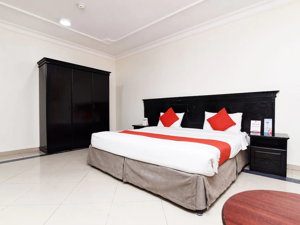 Season Hotel by OYO Rooms