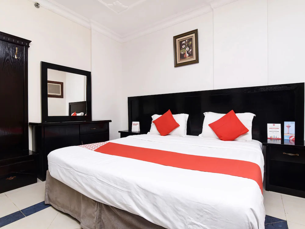 Season Hotel by OYO Rooms