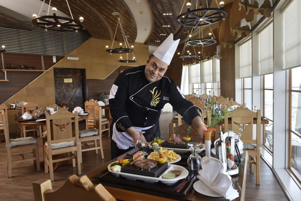 Awaliv International Hotel