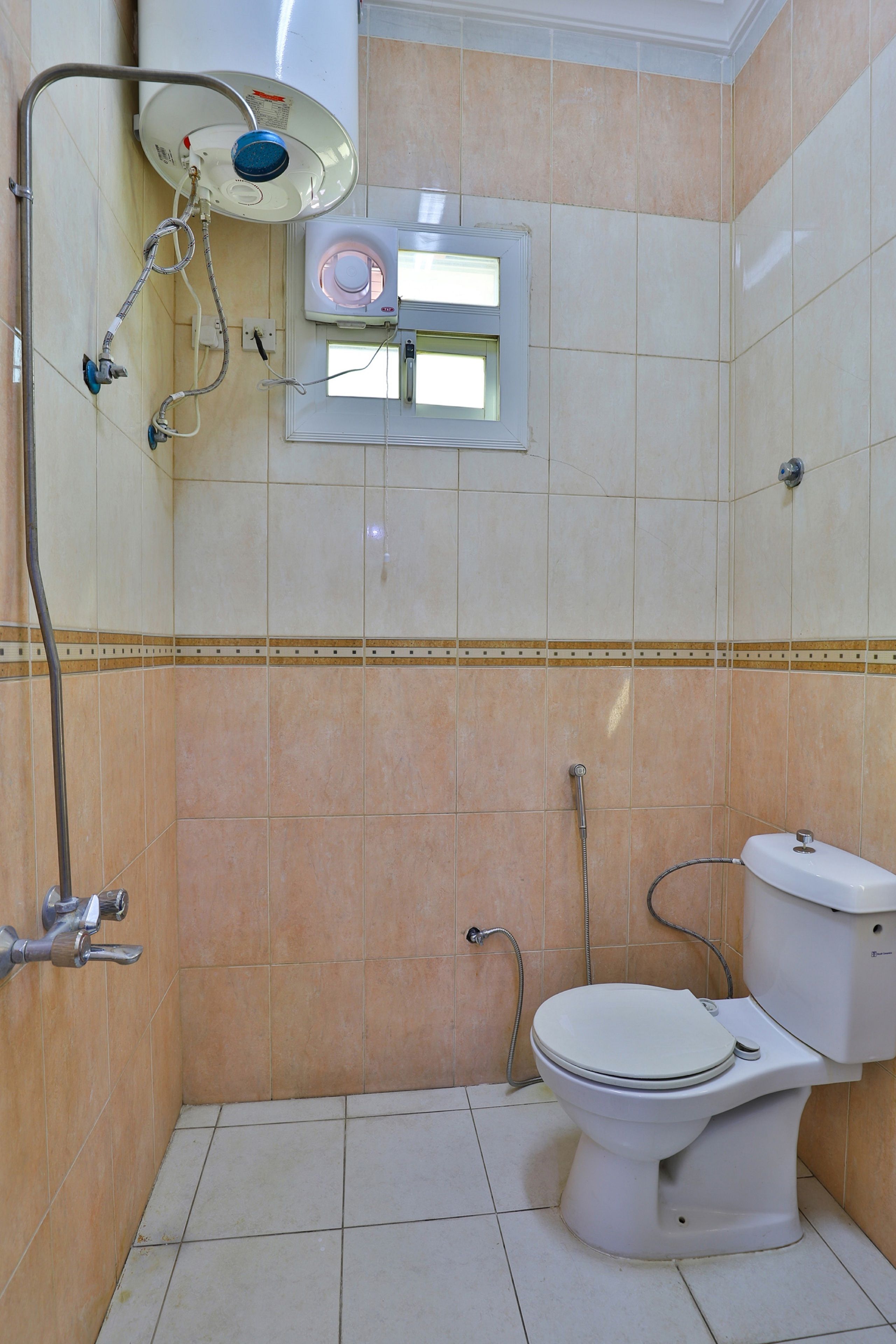OYO 233 Hayat Al Salam Hotel Apartment