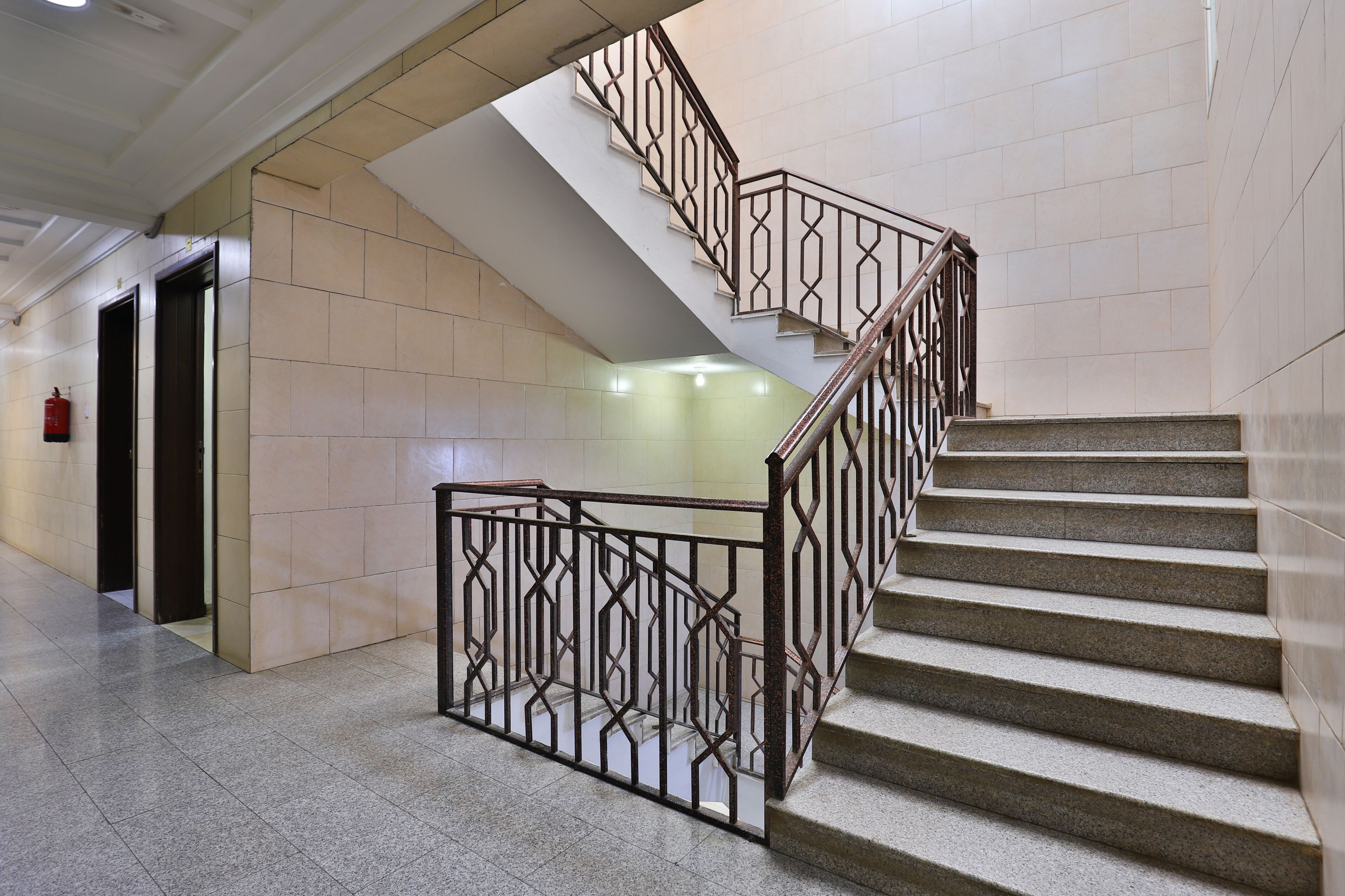OYO 233 Hayat Al Salam Hotel Apartment