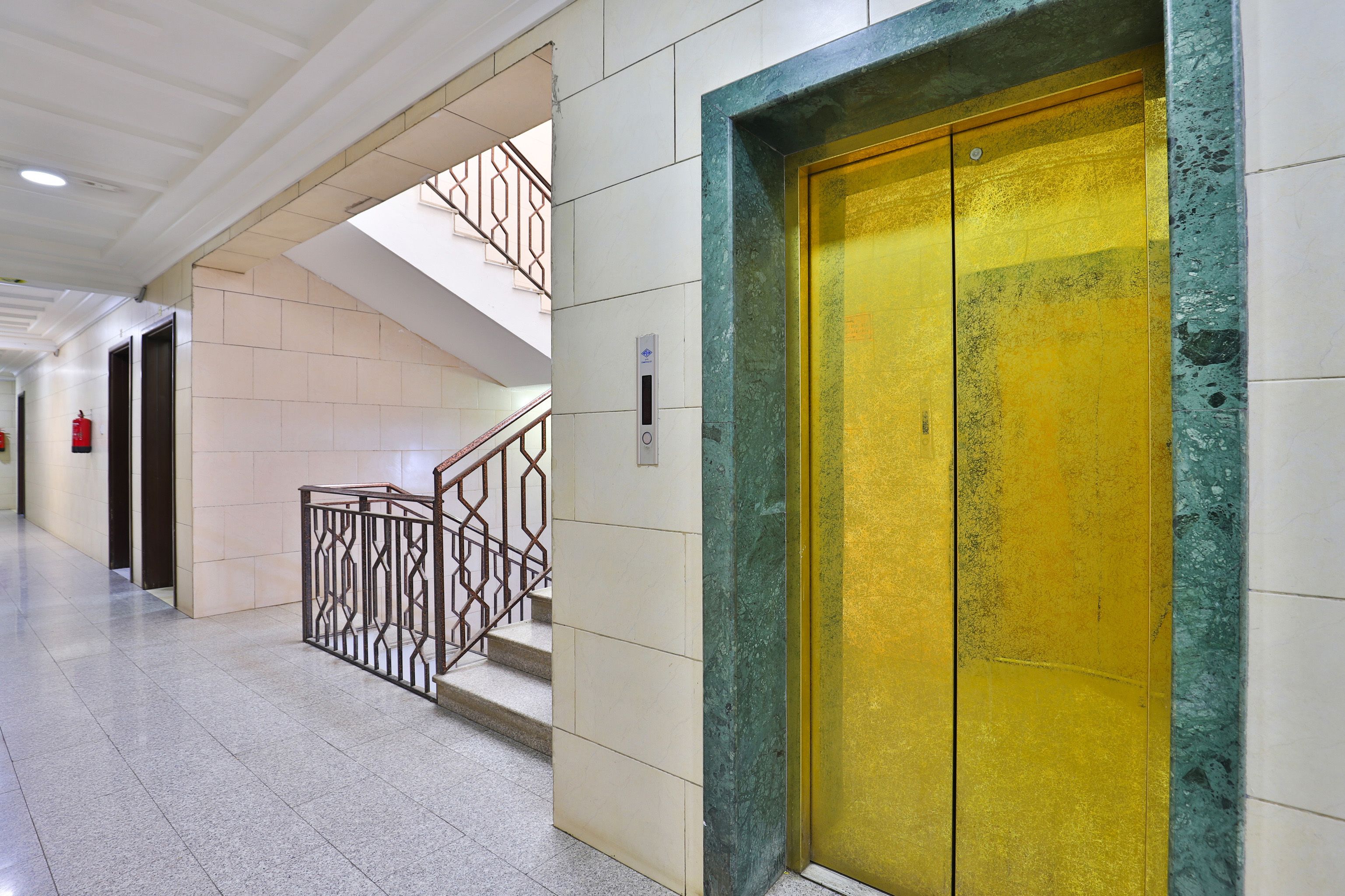 OYO 233 Hayat Al Salam Hotel Apartment