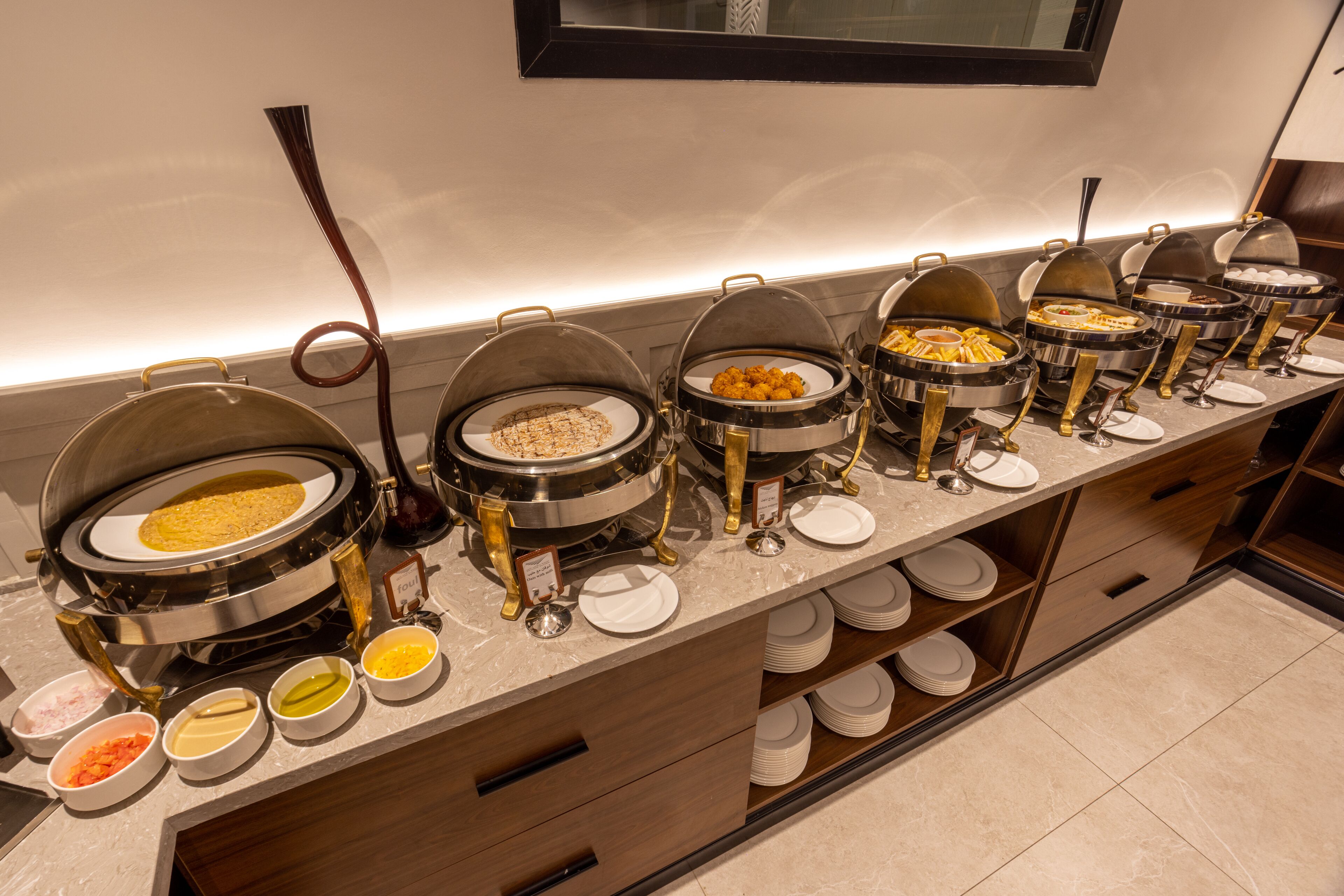 Skyline Hotel & Suites