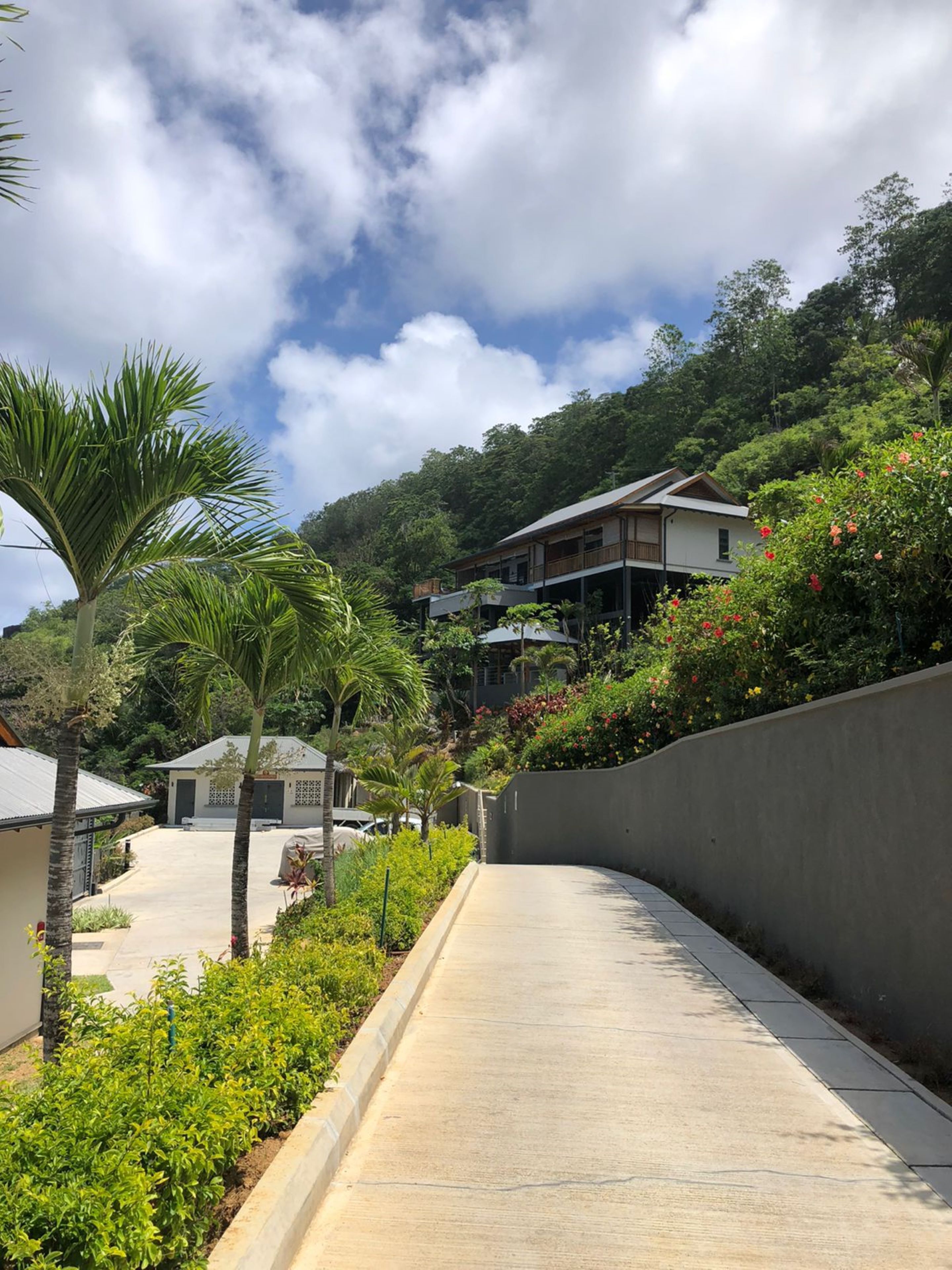 Paradise Chalets Yoga & Wellness