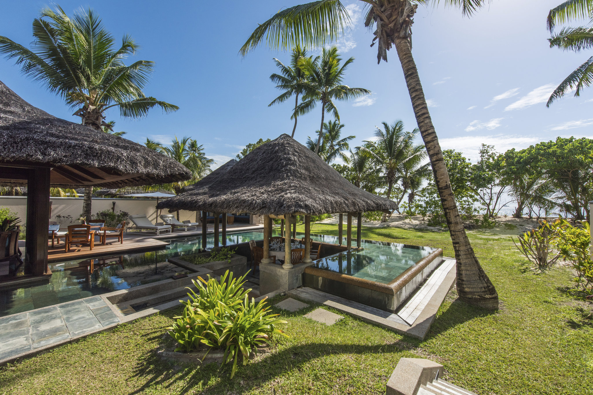 Castello Beach Hotel