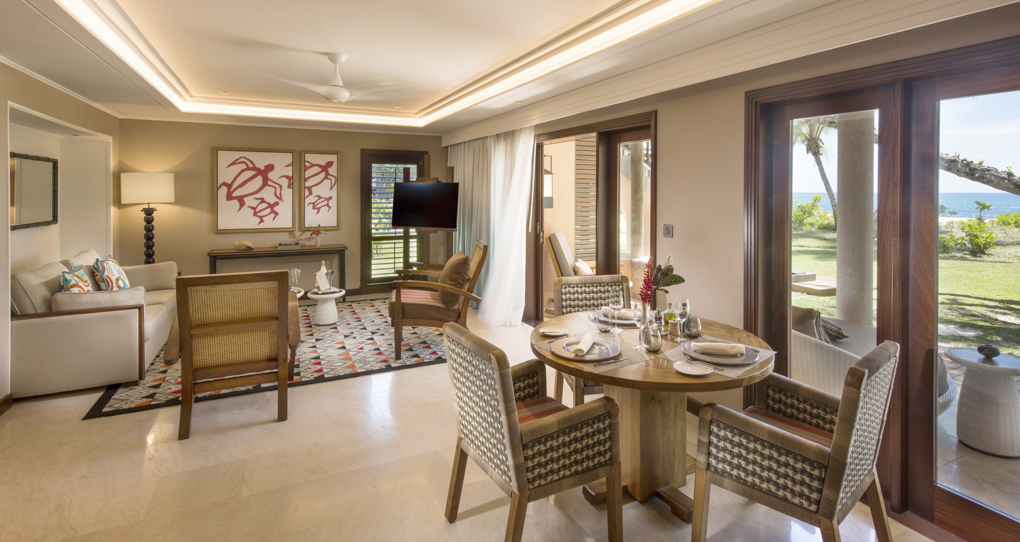 Castello Beach Hotel