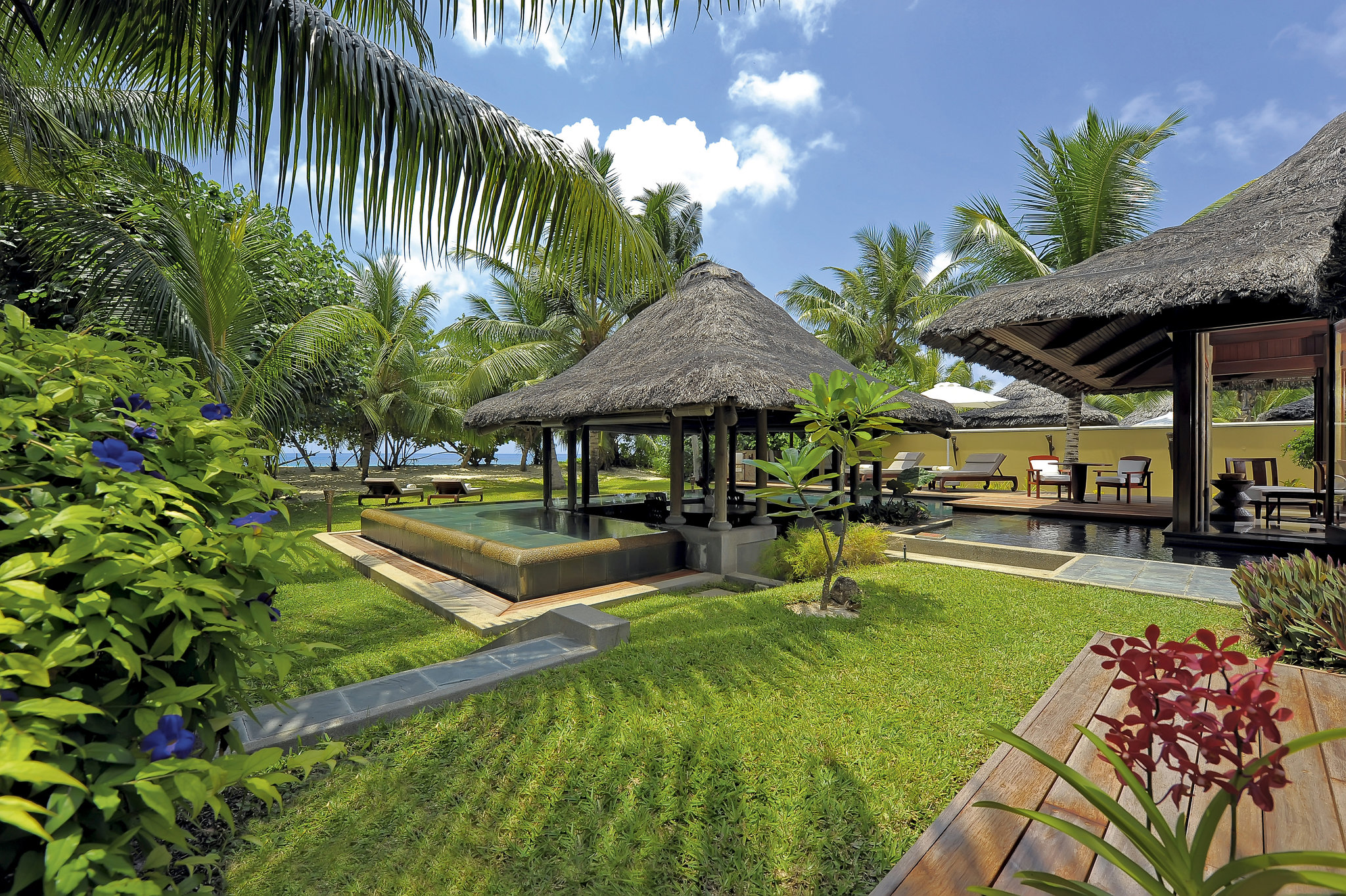 Castello Beach Hotel