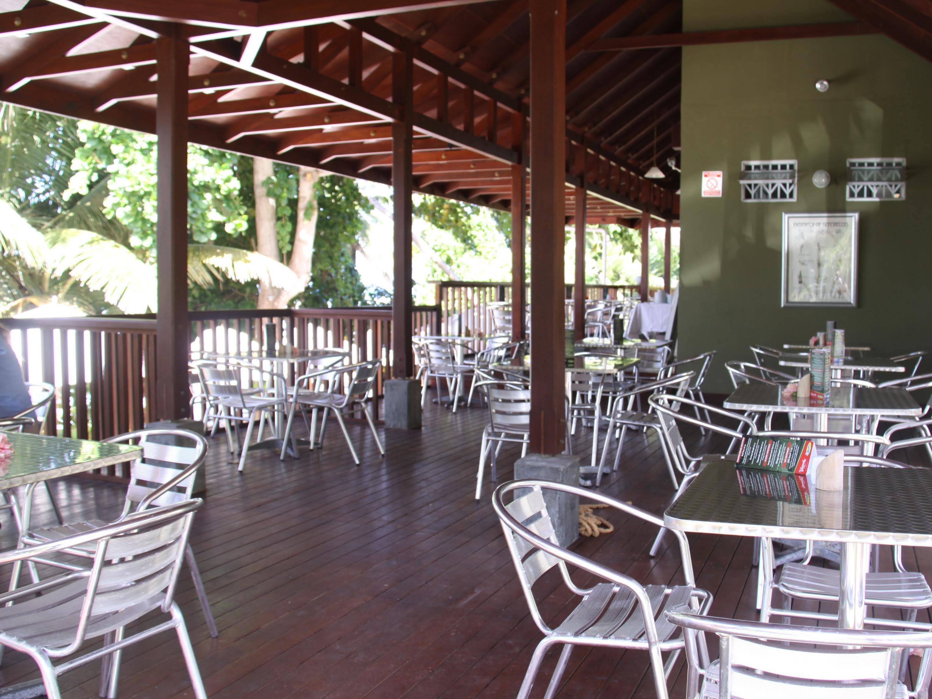 Surfers Beach Self Catering Chalets