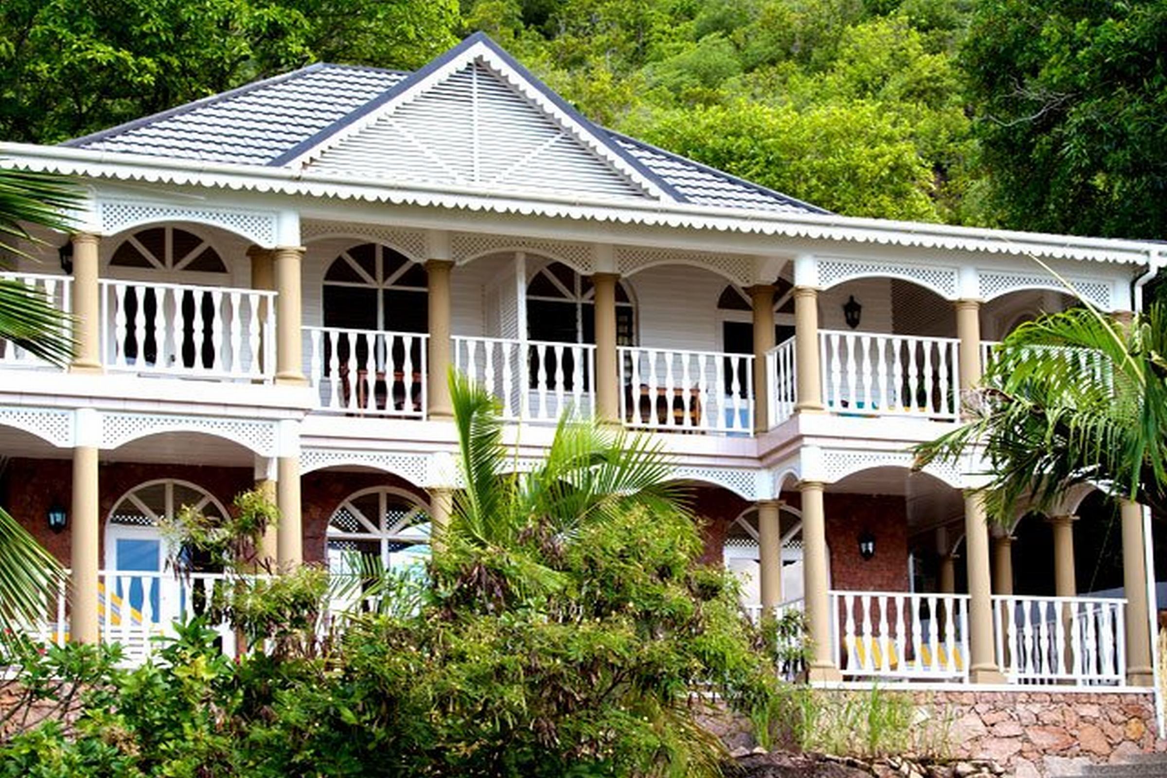 Le Domaine de La Réserve Hotel