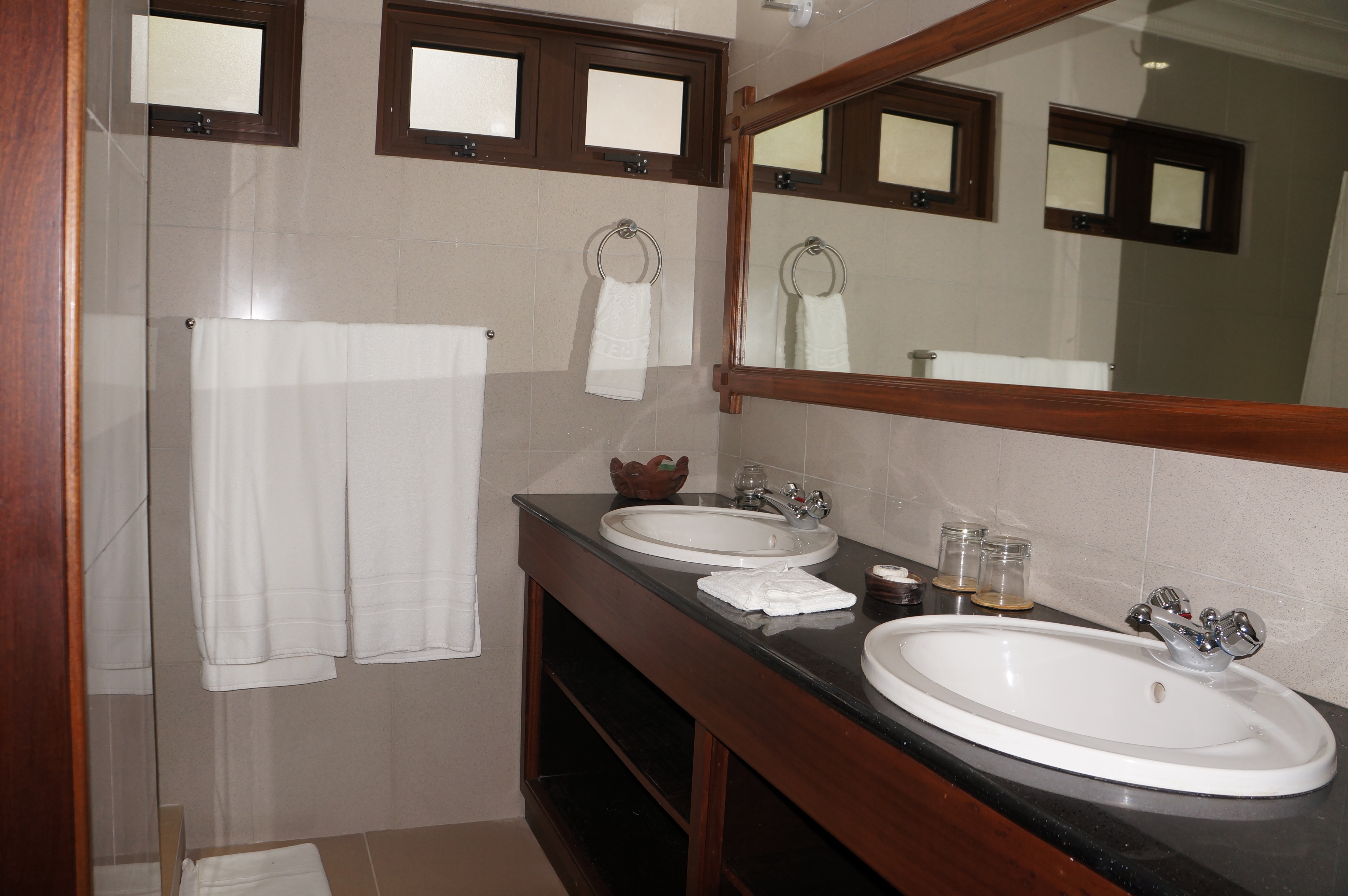 Le Relax Hotels & Restaurant