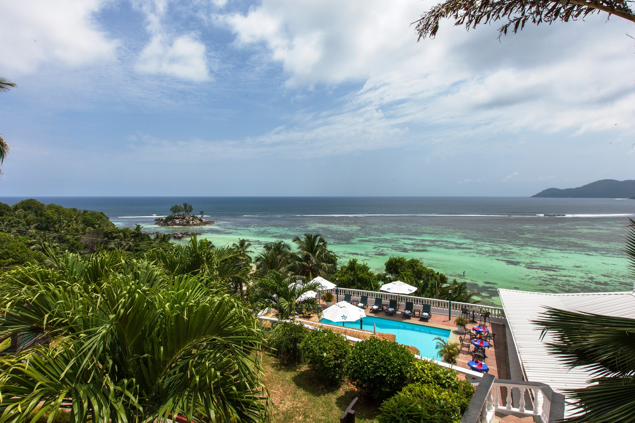 Le Relax Hotels & Restaurant