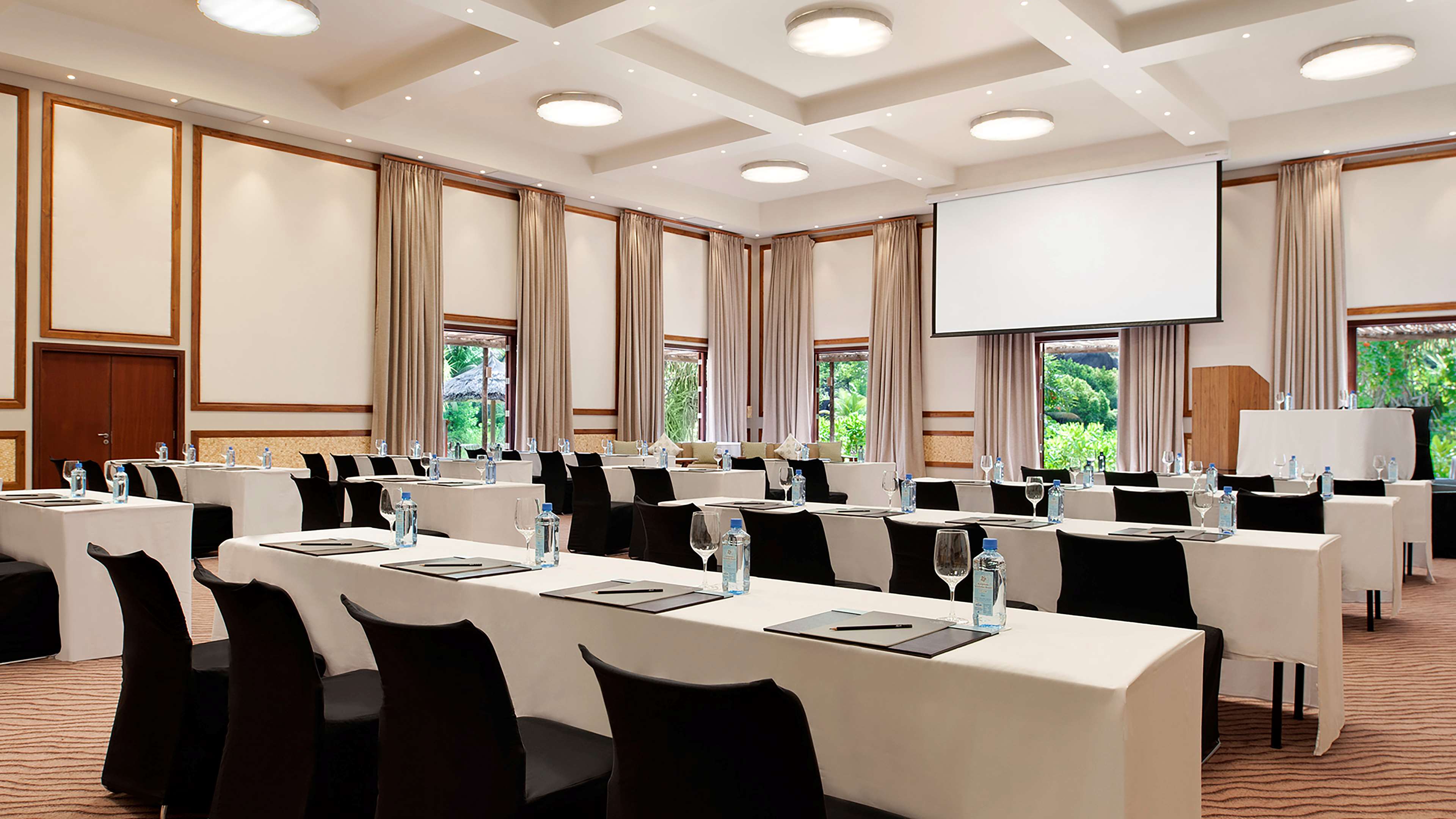 Kempinski Seychelles Resort
