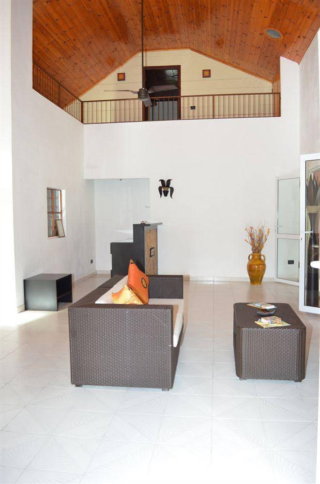 L'oasi Guest House