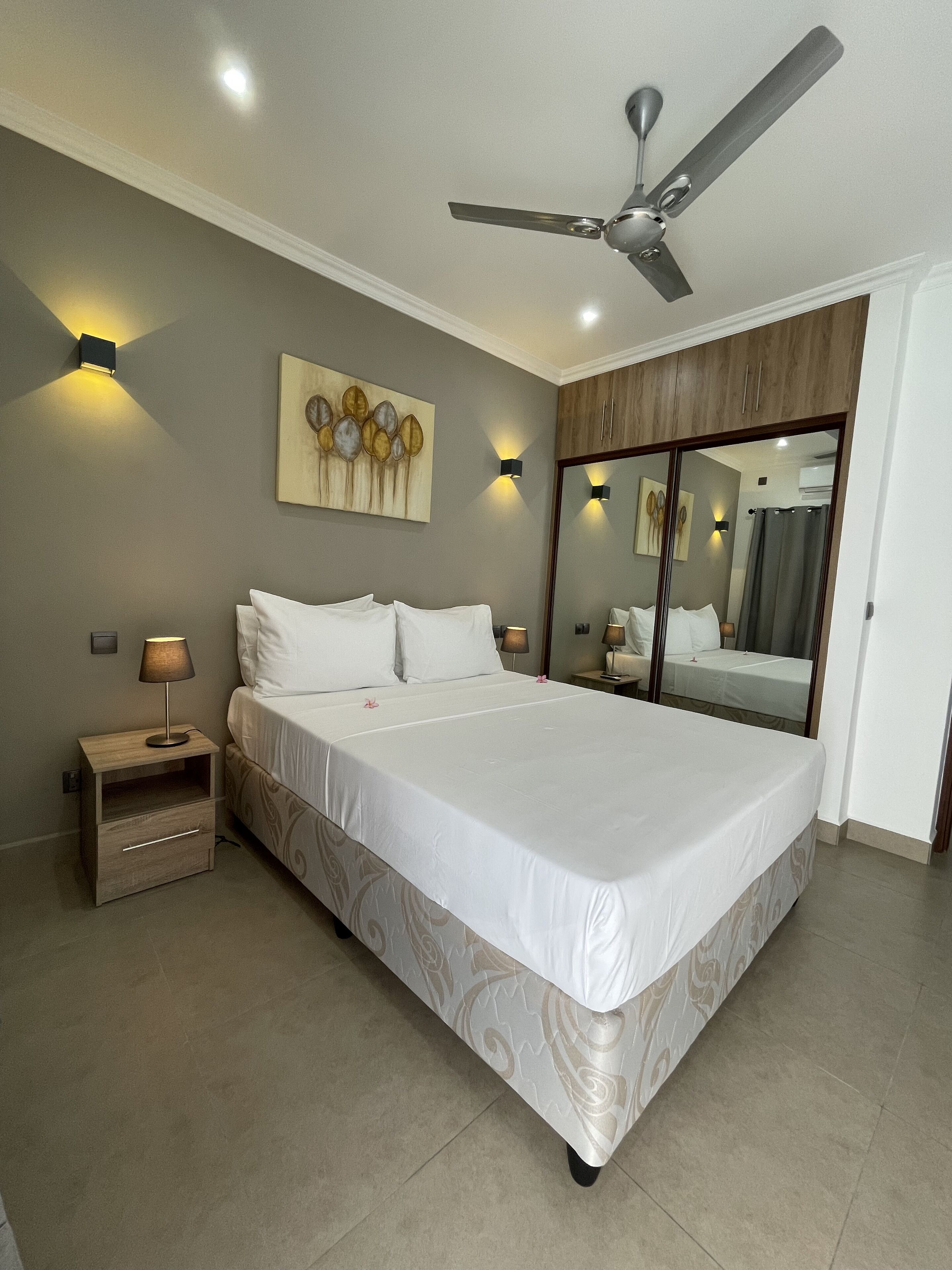 B Holiday Apartments