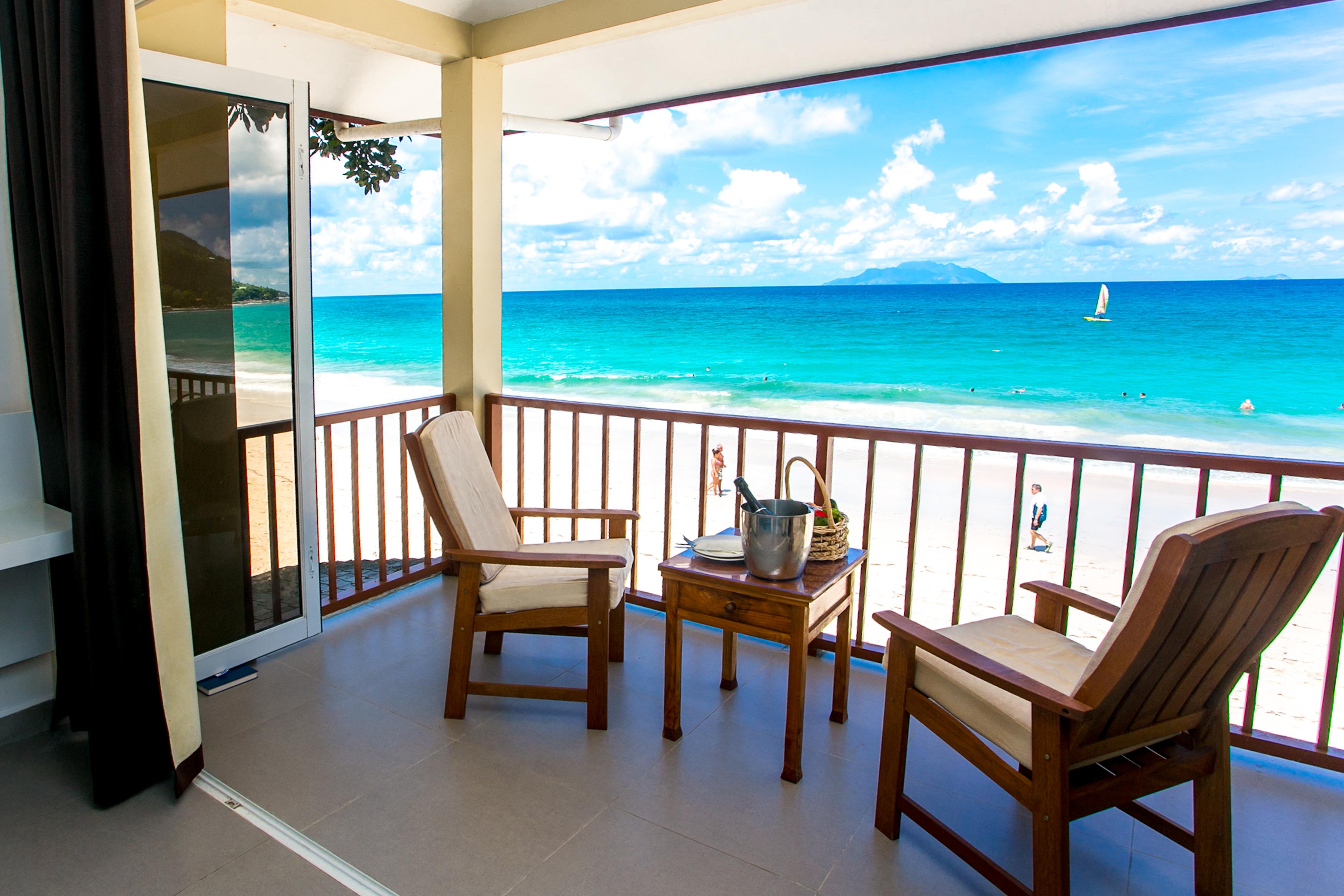 Coral Strand Smart Choice Hotel