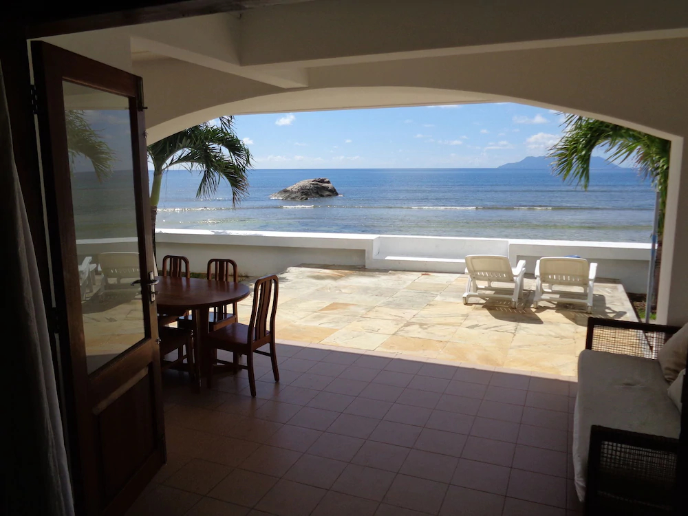 Ocean & Beach View Villa