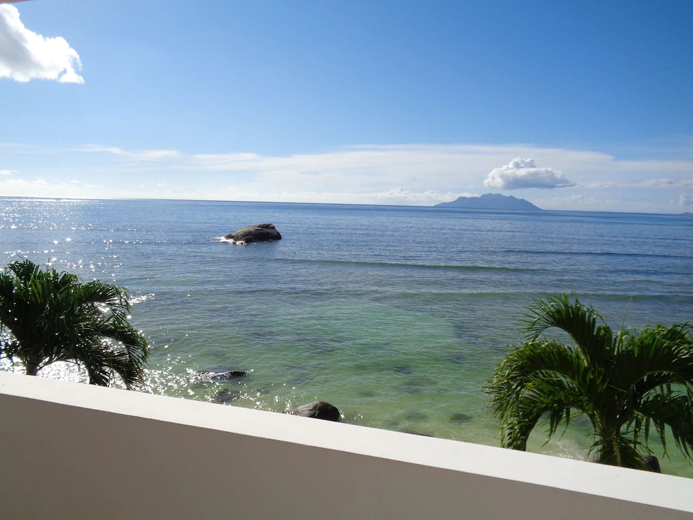 Ocean & Beach View Villa