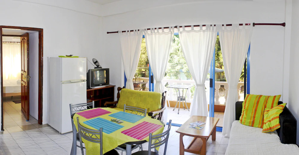 Vicky's Holiday Apartments