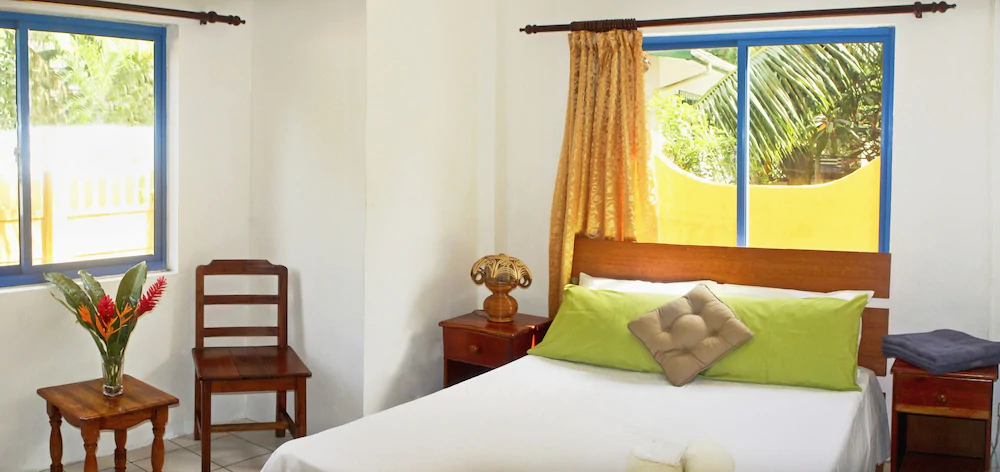 Vicky's Holiday Apartments