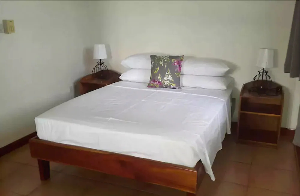 La Maison Hibiscus