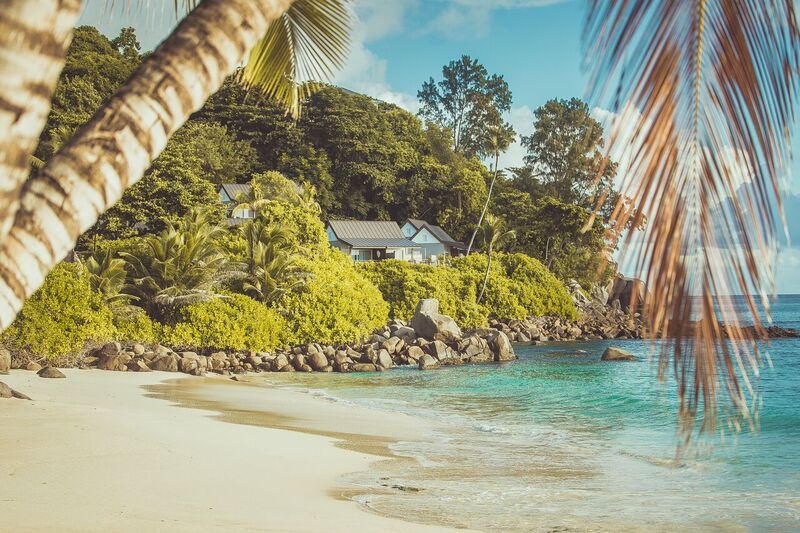Carana Beach Hotel