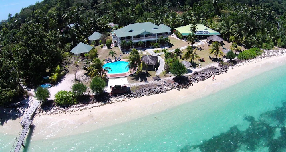 L'Habitation Cerf Island