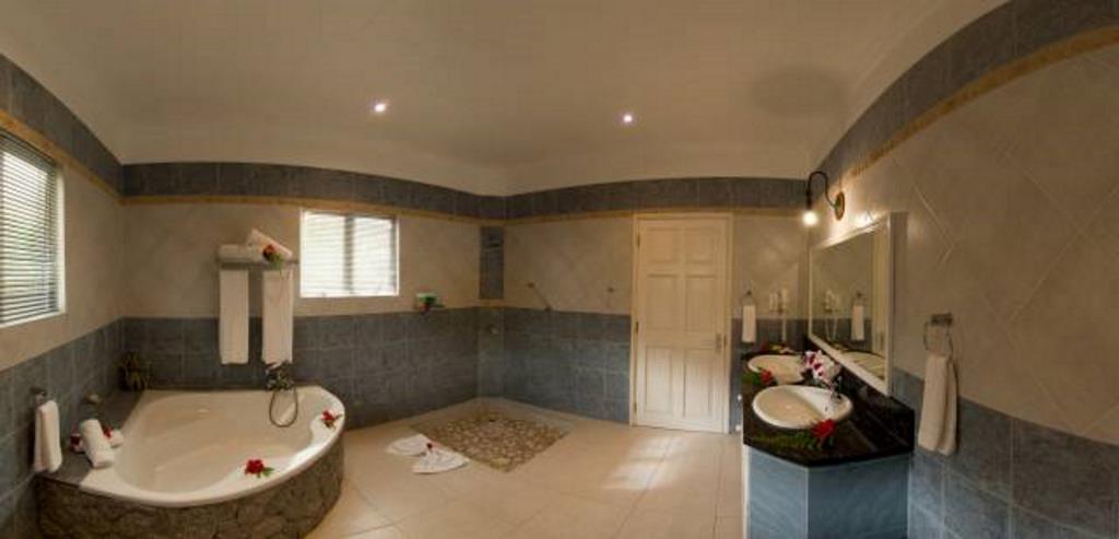 Le Duc de Praslin Hotel & Villas