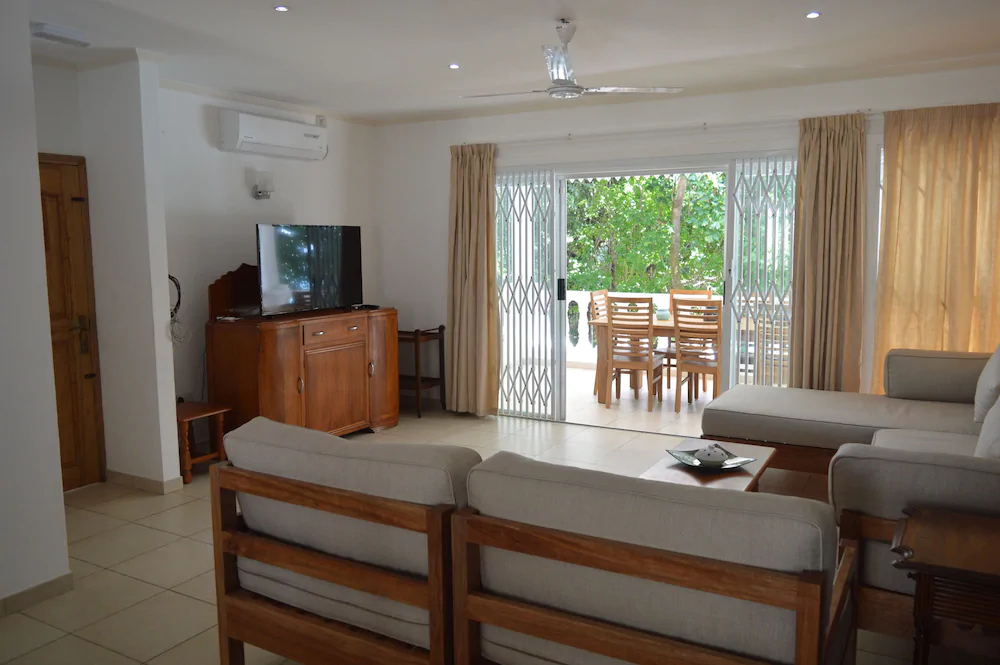 Sundown Beach Villa