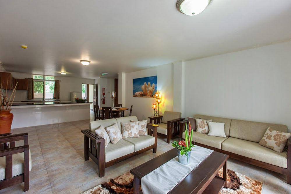 Praslin Holiday Home