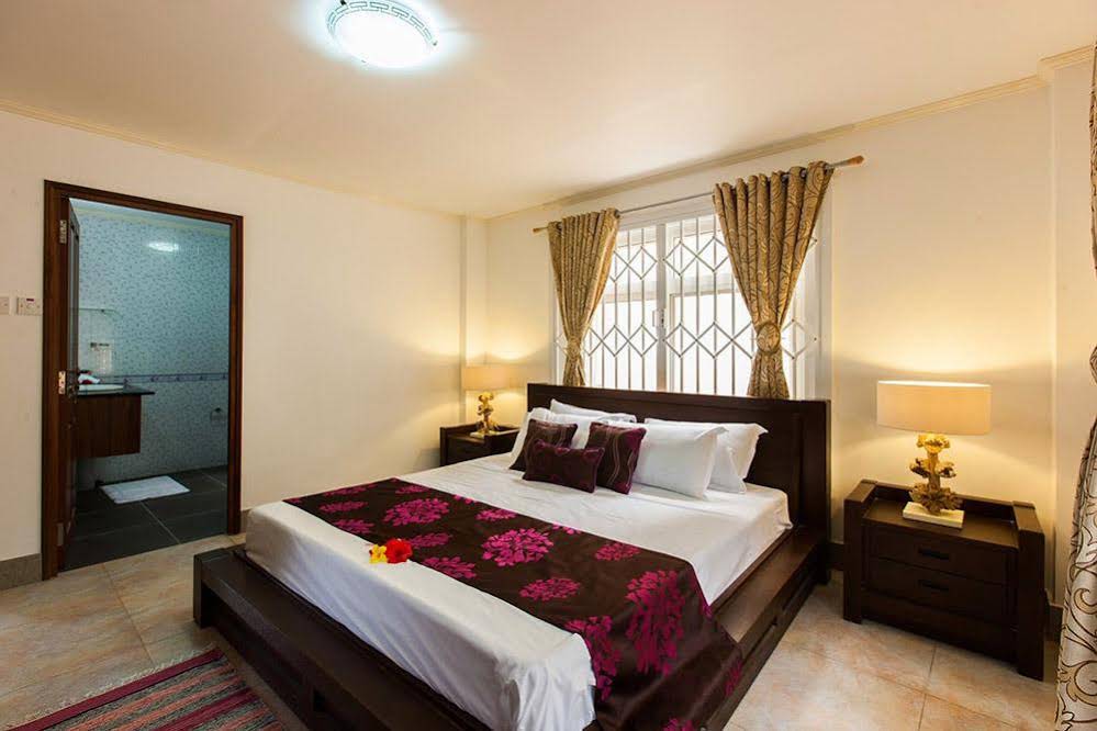 Praslin Holiday Home