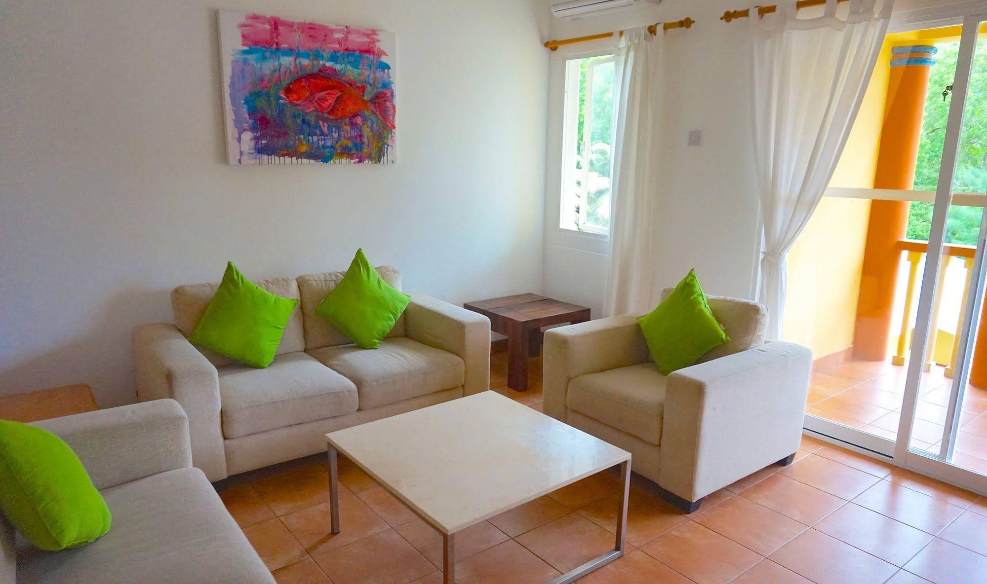 La Villa Therese Holiday Apartments