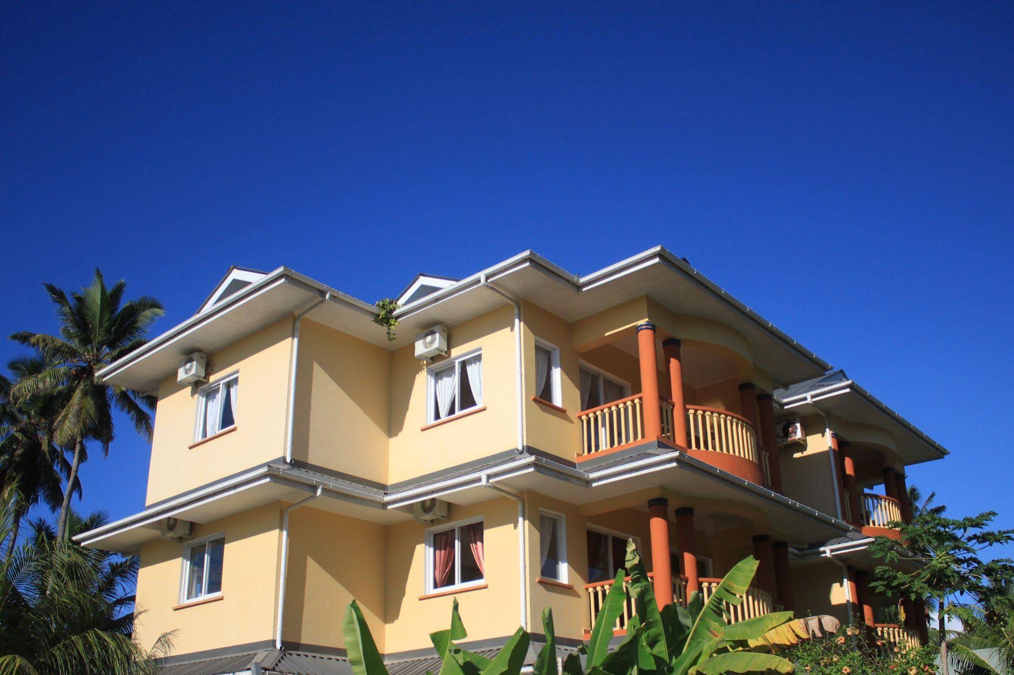 La Villa Therese Holiday Apartments