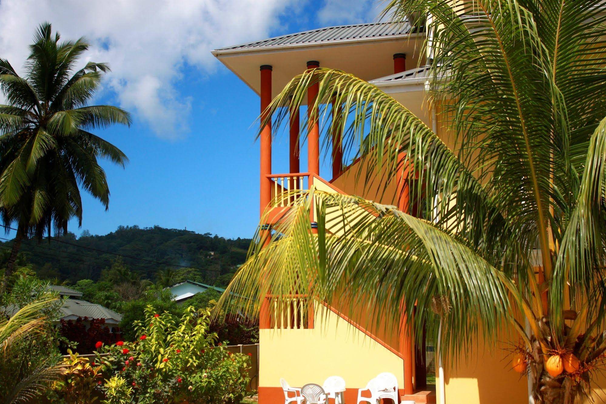 La Villa Therese Holiday Apartments