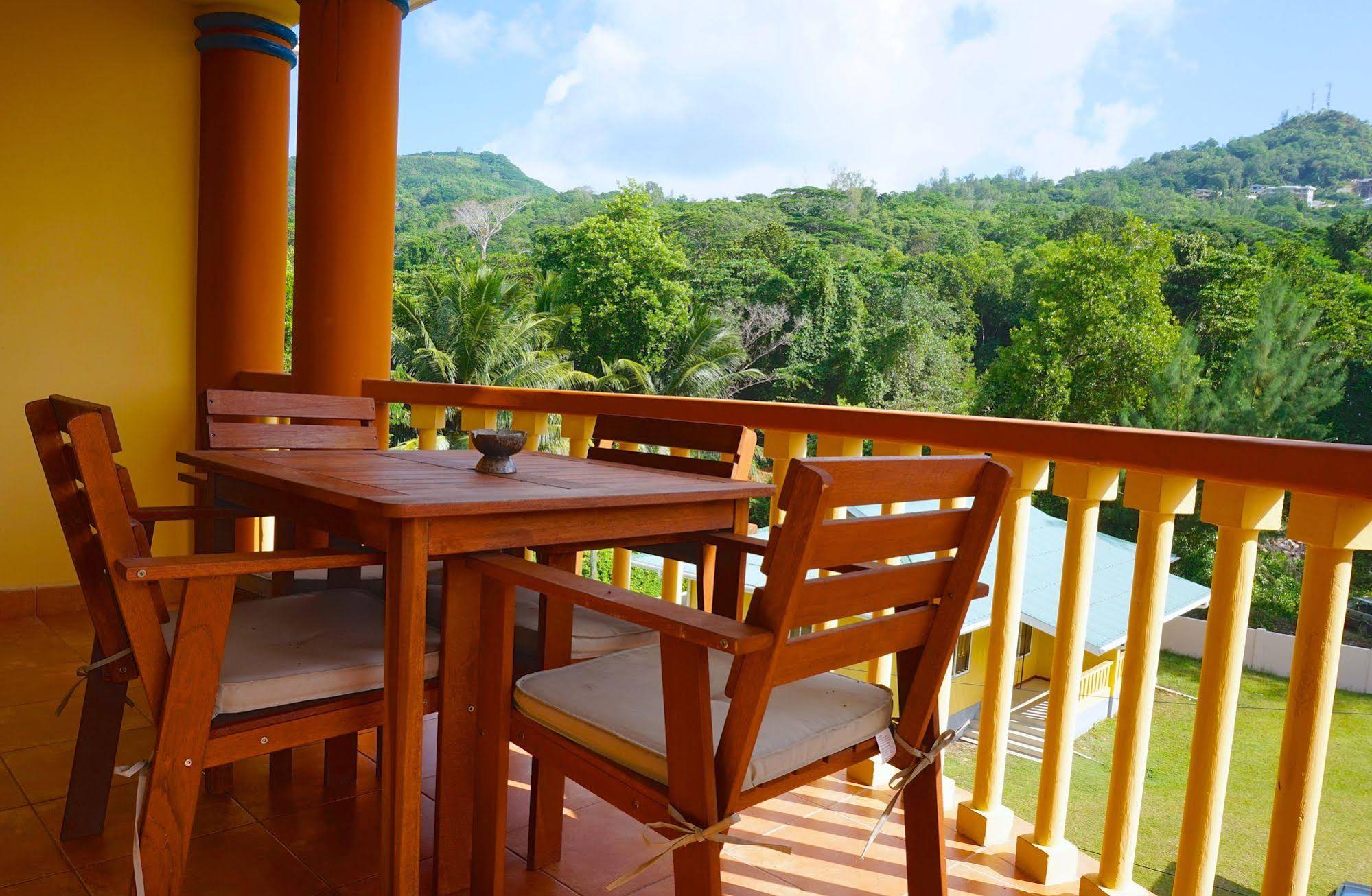 La Villa Therese Holiday Apartments
