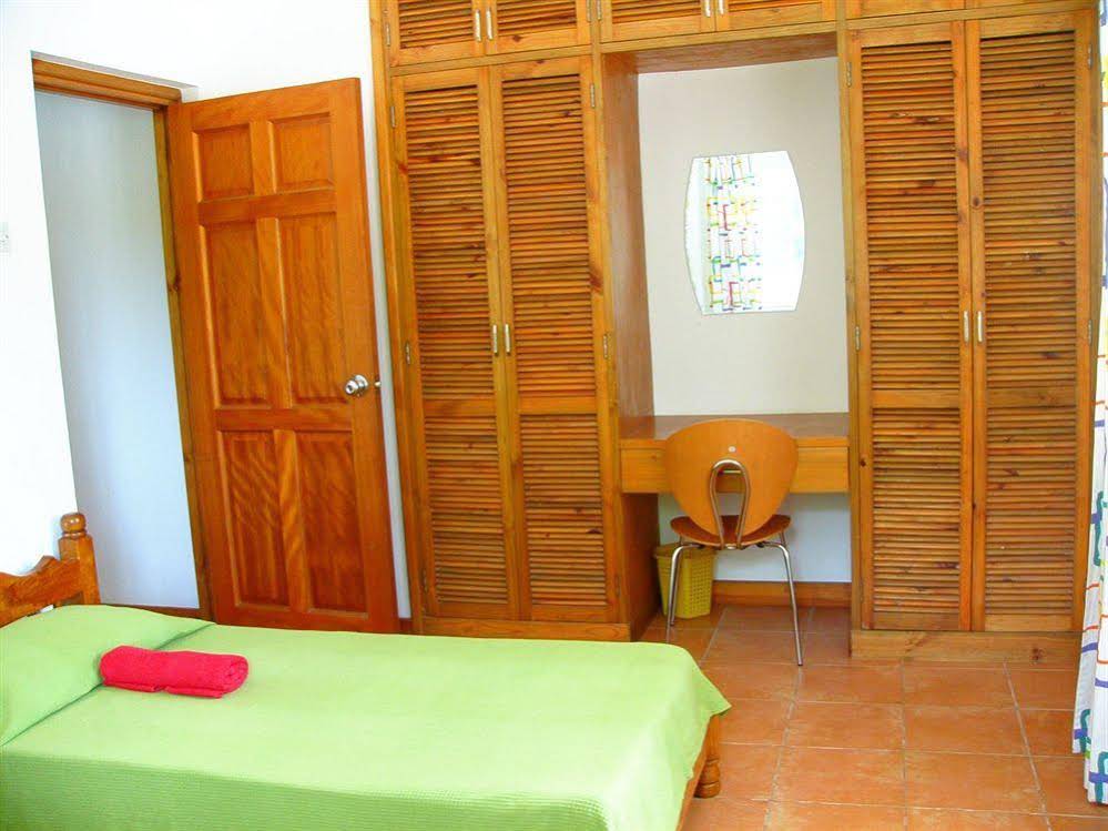 La Villa Therese Holiday Apartments
