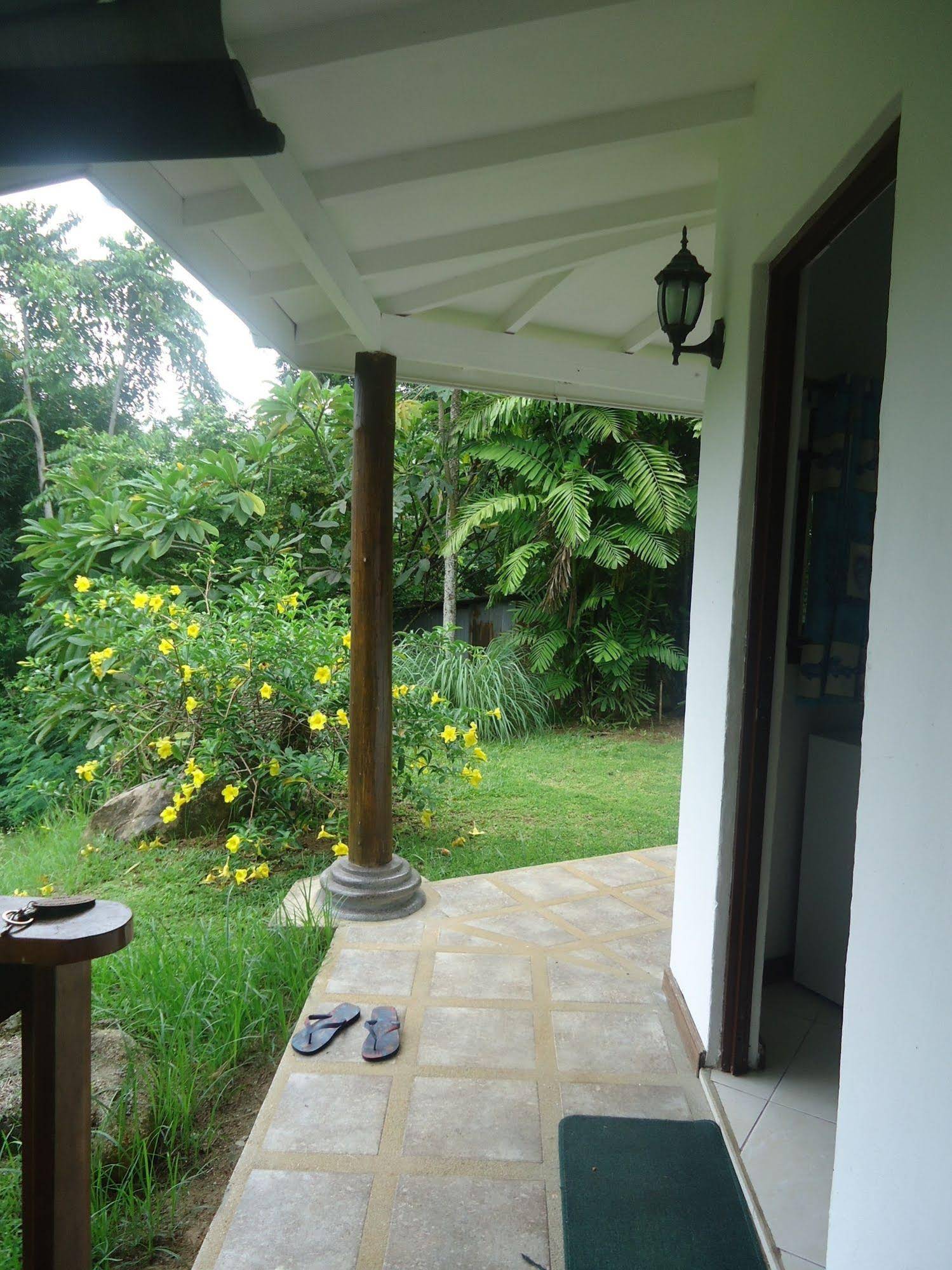 Lemongrass Lodge