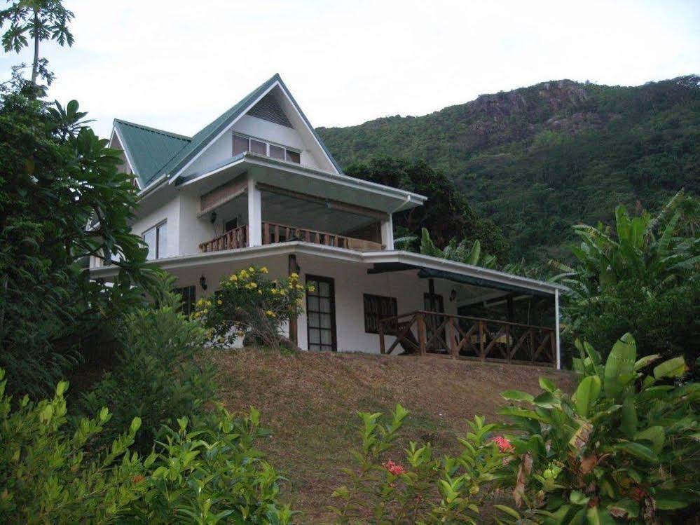 Lemongrass Lodge