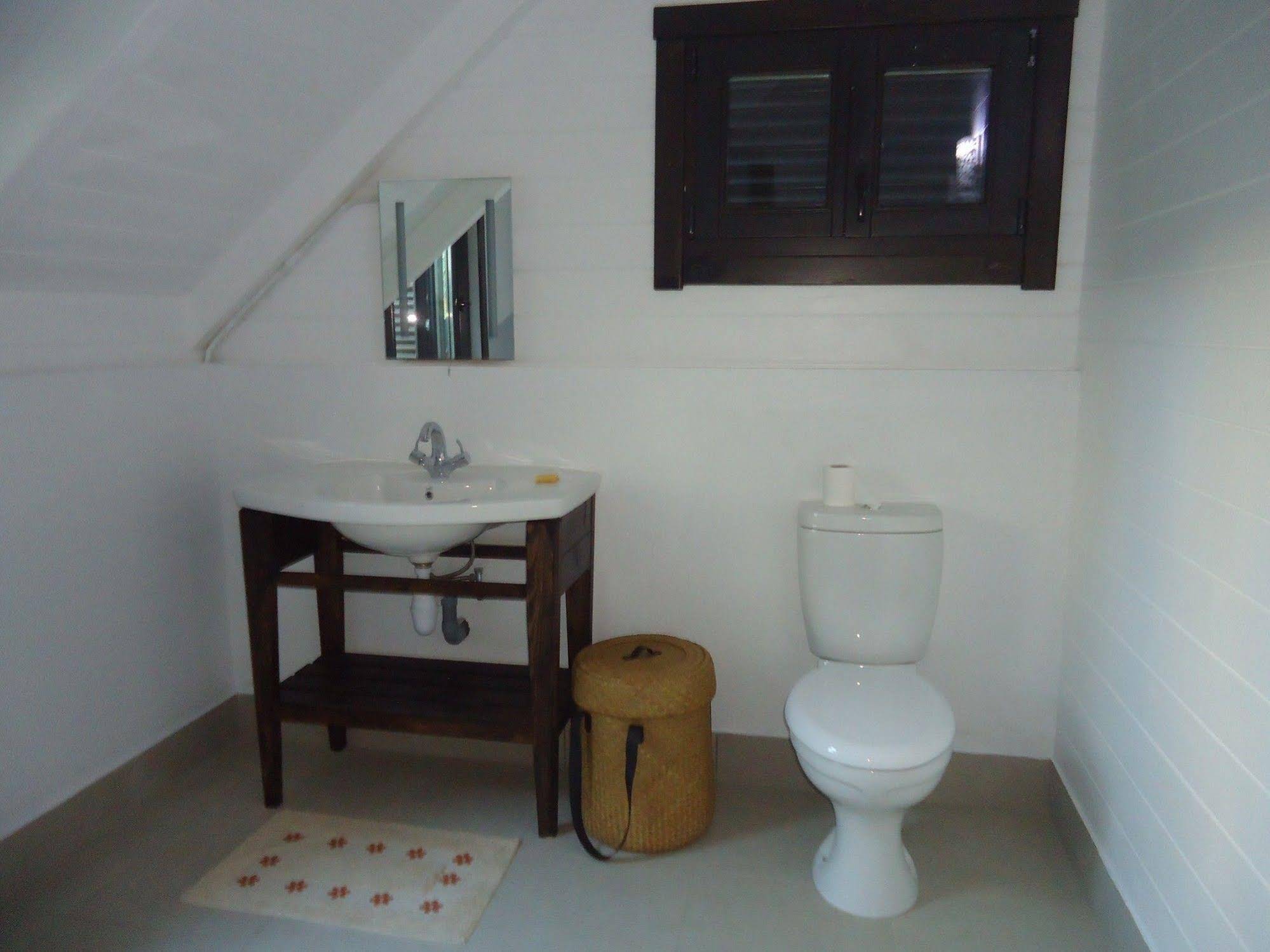Lemongrass Lodge