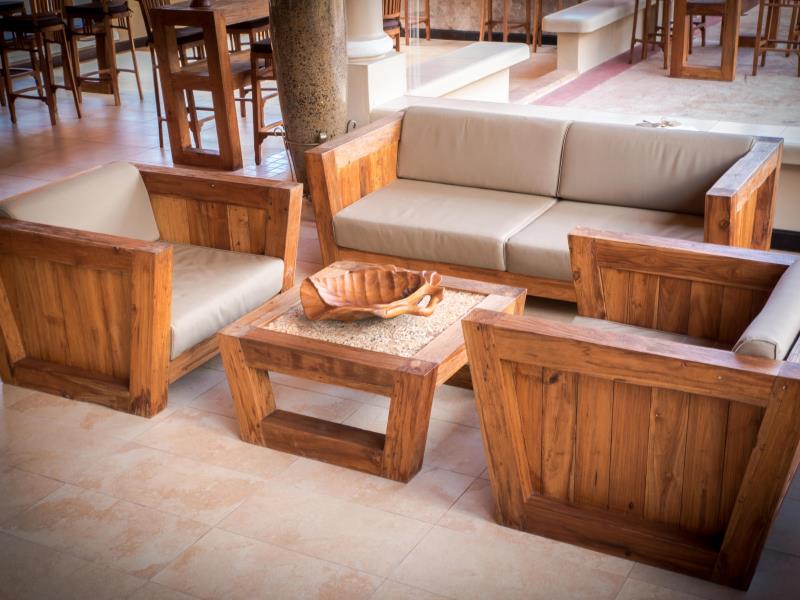 The Oasis Hotel Restaurant & Spa