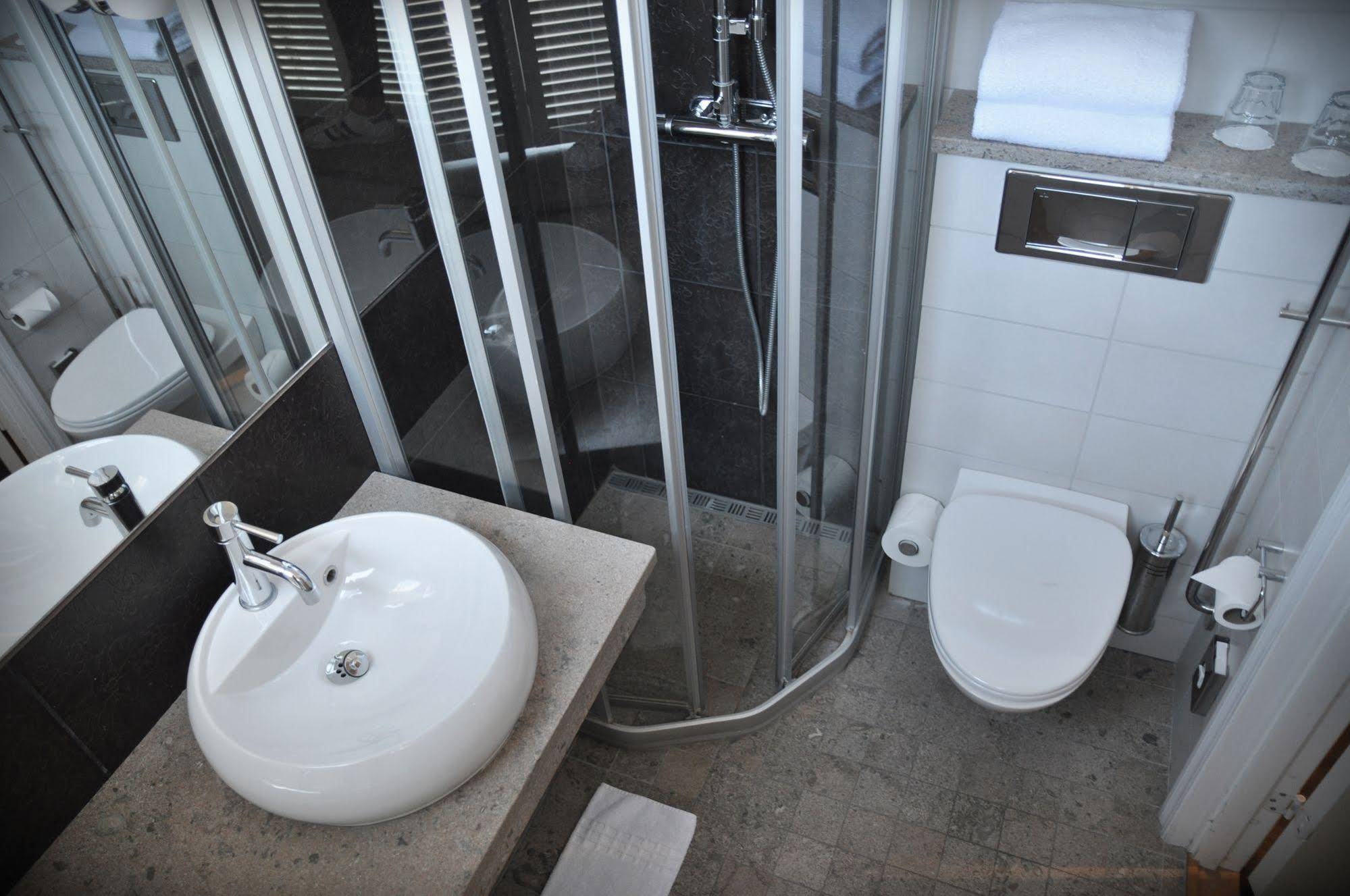 Kalk Hotel